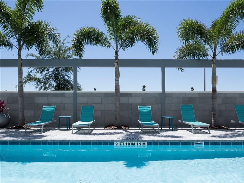 Home2 Suites By Hilton Orlando Airport Екстер'єр фото