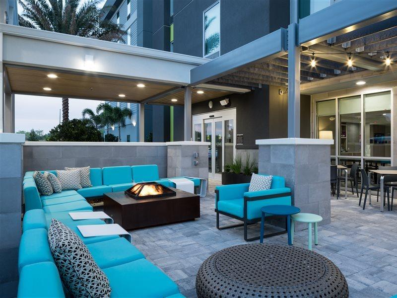 Home2 Suites By Hilton Orlando Airport Екстер'єр фото