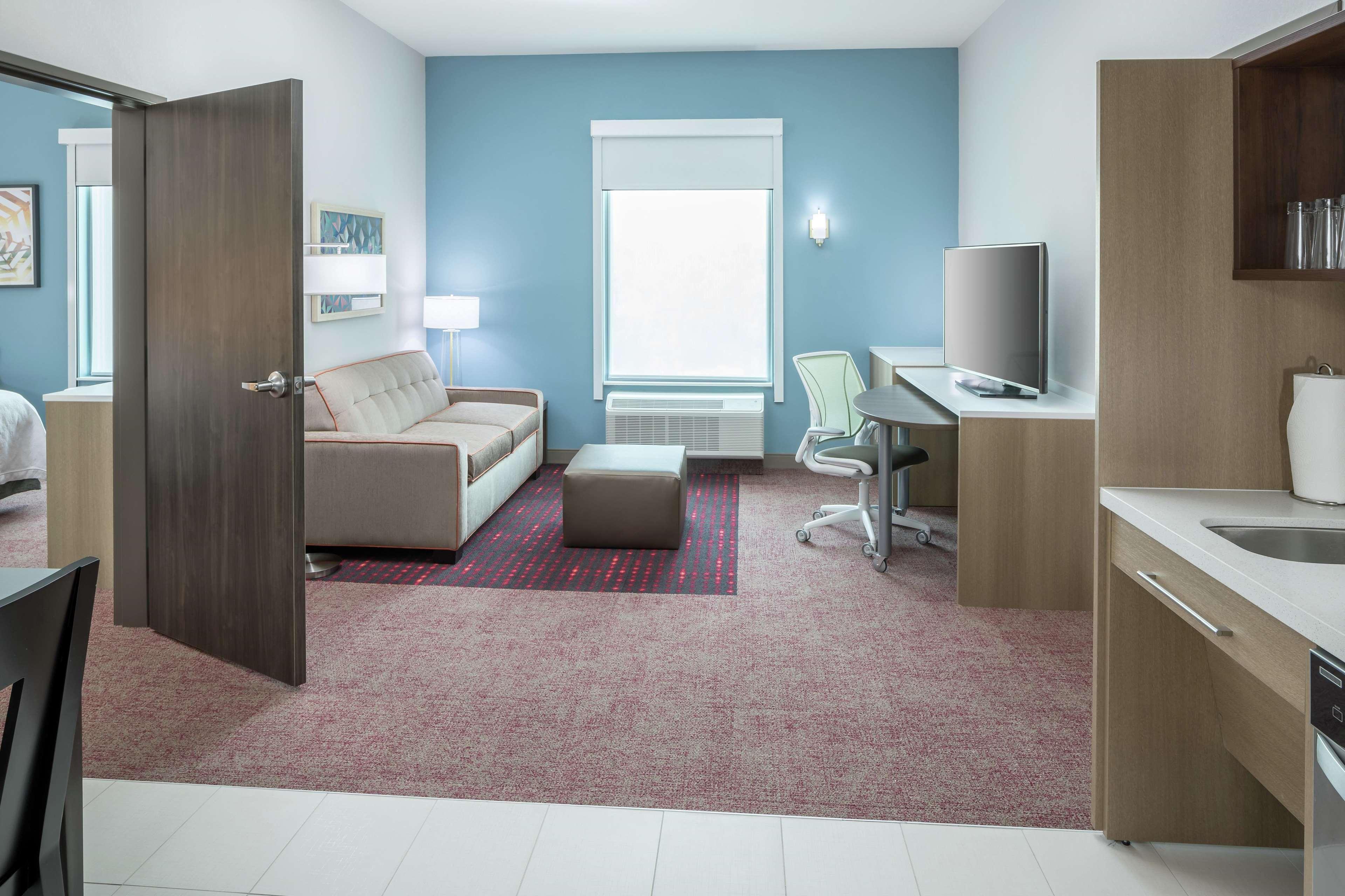 Home2 Suites By Hilton Orlando Airport Екстер'єр фото