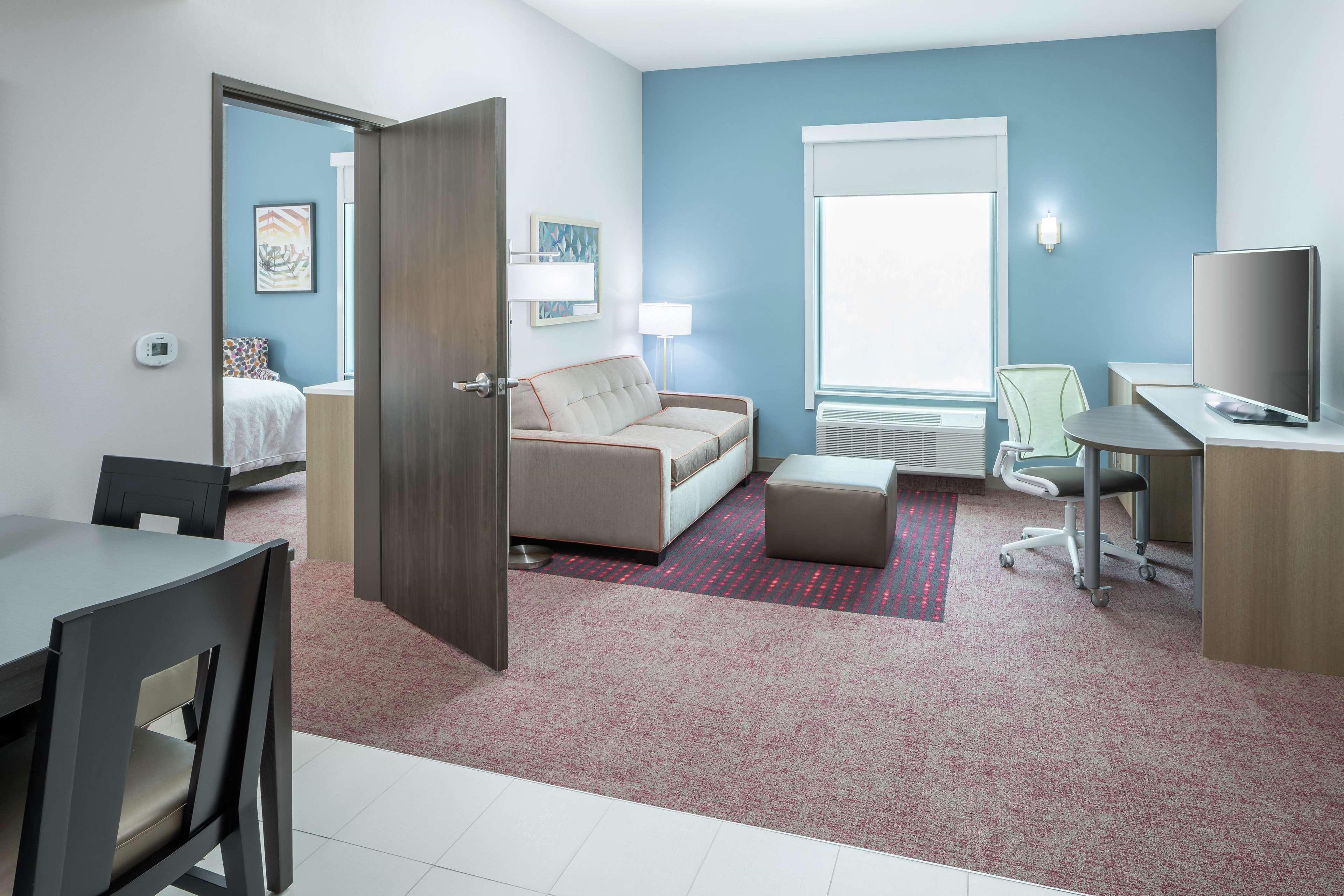 Home2 Suites By Hilton Orlando Airport Екстер'єр фото