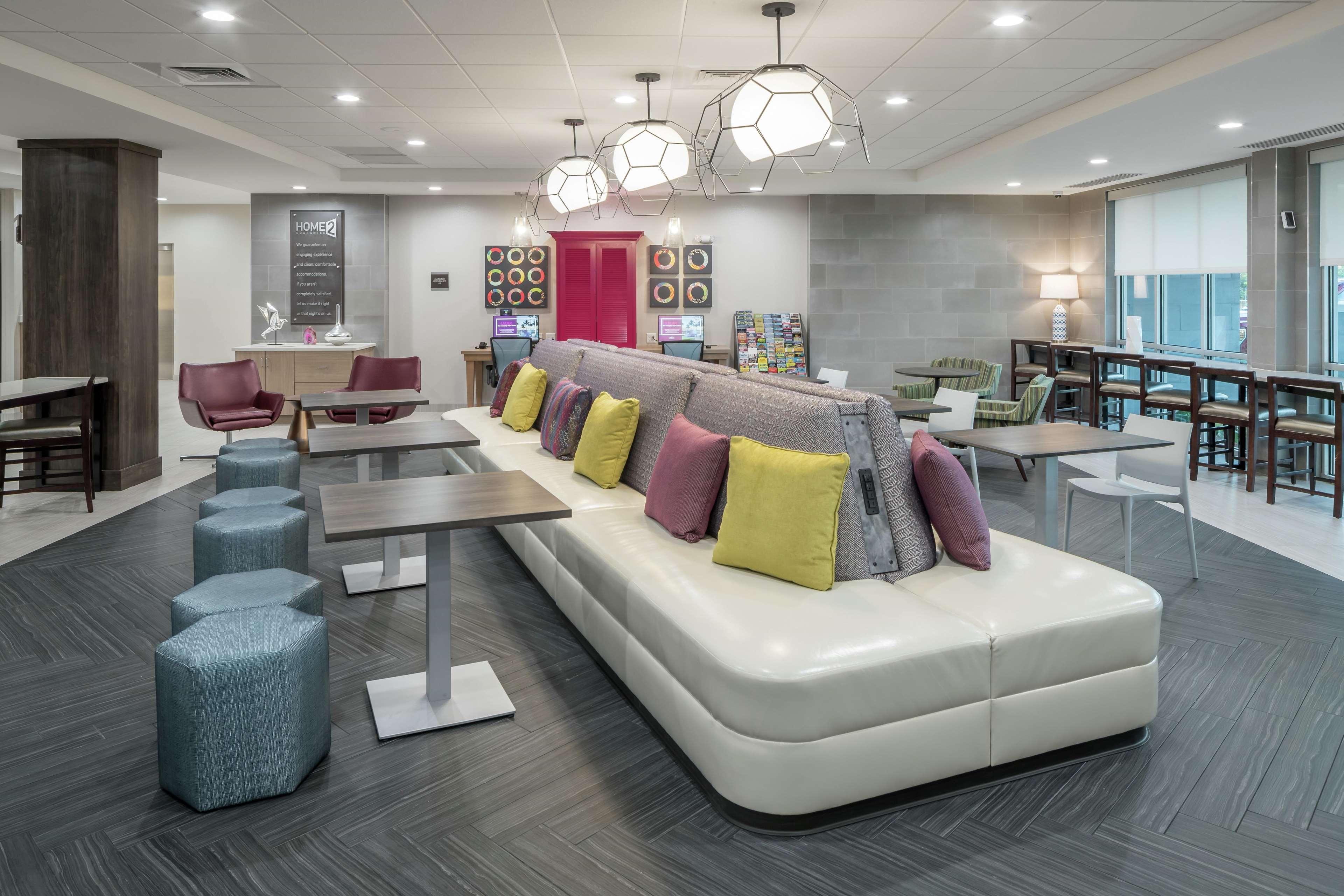 Home2 Suites By Hilton Orlando Airport Екстер'єр фото