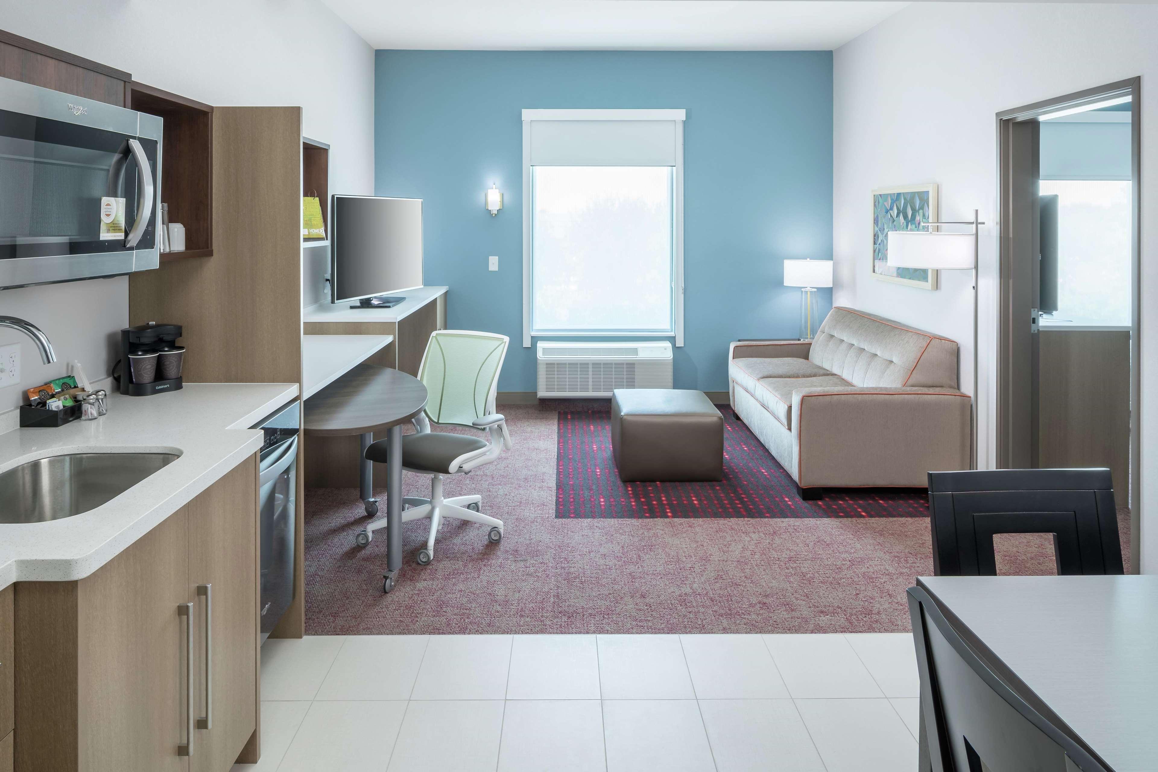 Home2 Suites By Hilton Orlando Airport Екстер'єр фото
