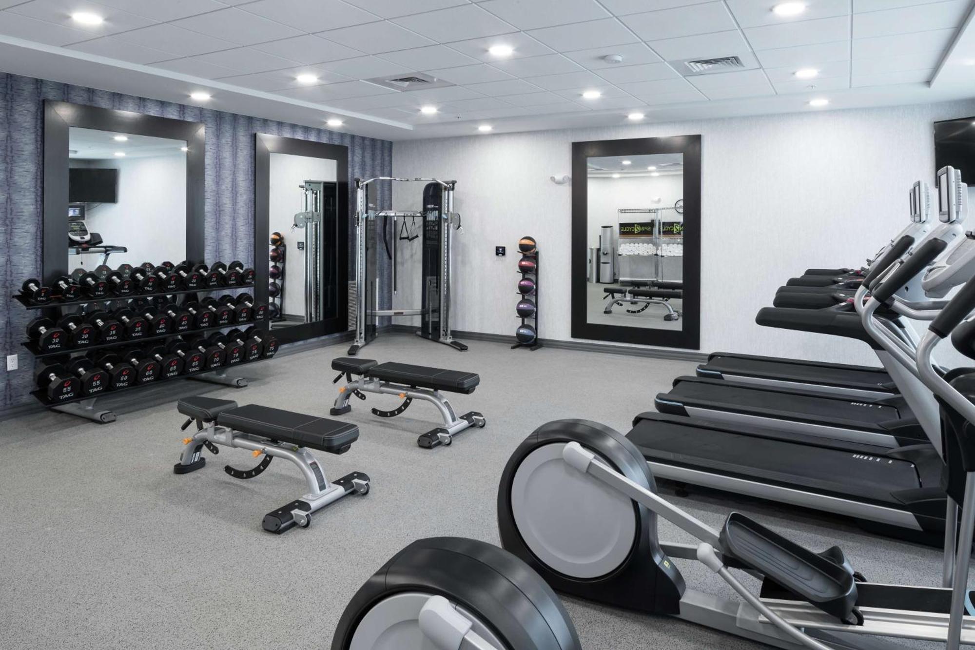 Home2 Suites By Hilton Orlando Airport Екстер'єр фото