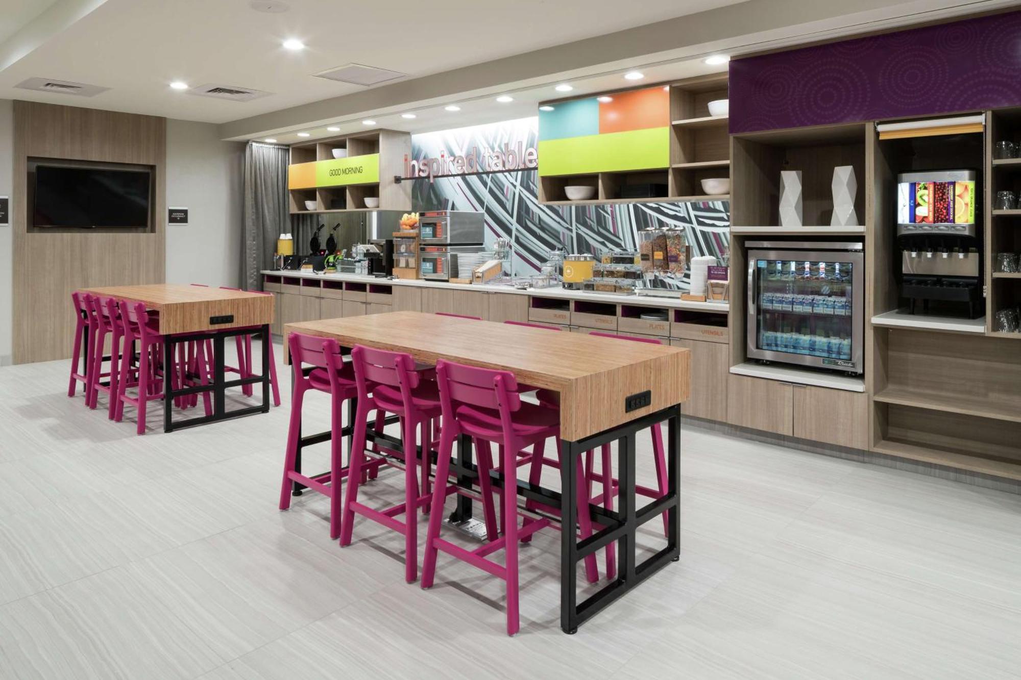 Home2 Suites By Hilton Orlando Airport Екстер'єр фото